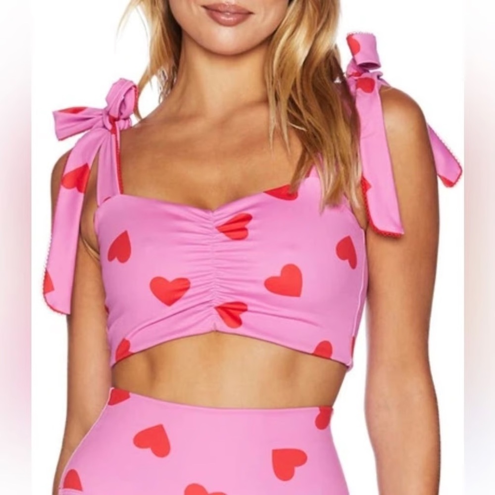 Beach Riot Valentine Sports Bra Hearts Pink Amelia